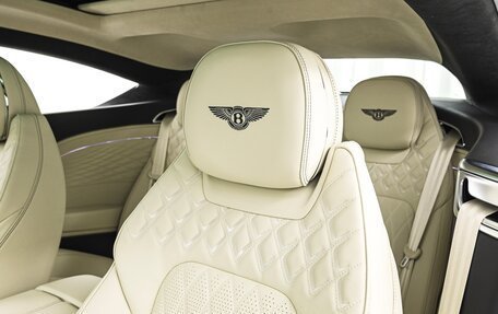 Bentley Continental GT, 2025 год, 29 500 000 рублей, 15 фотография