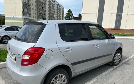 Skoda Fabia II, 2012 год, 650 000 рублей, 3 фотография