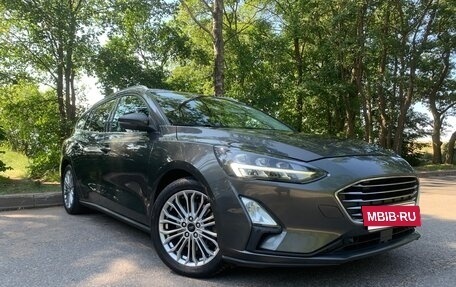 Ford Focus IV, 2019 год, 1 500 000 рублей, 2 фотография