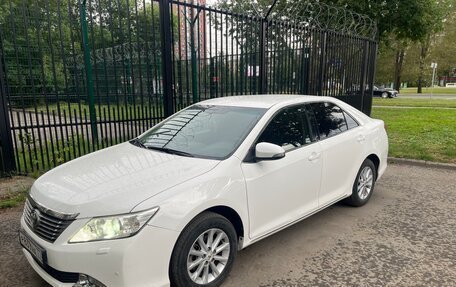 Toyota Camry, 2013 год, 1 630 000 рублей, 6 фотография