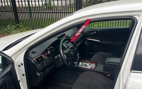 Toyota Camry, 2013 год, 1 630 000 рублей, 10 фотография