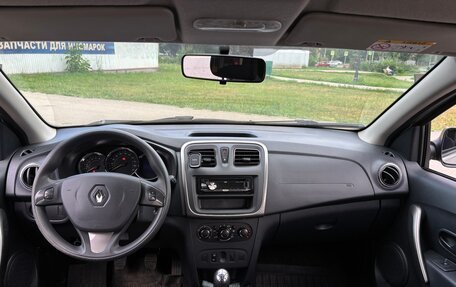 Renault Sandero II рестайлинг, 2016 год, 965 000 рублей, 6 фотография