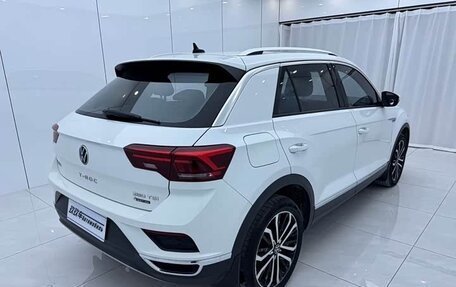 Volkswagen T-Roc I, 2022 год, 2 350 000 рублей, 5 фотография