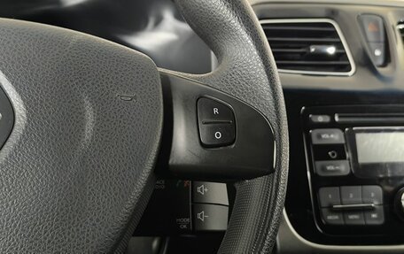 Renault Logan II, 2016 год, 710 000 рублей, 13 фотография