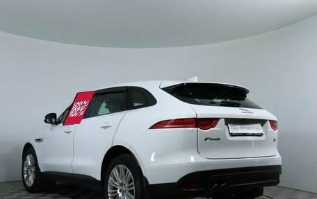 Jaguar F-Pace, 2016 год, 1 990 000 рублей, 9 фотография