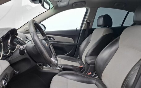 Chevrolet Cruze II, 2013 год, 780 000 рублей, 10 фотография