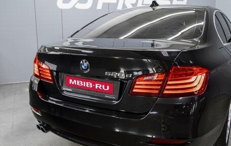 BMW 5 серия, 2015 год, 1 800 000 рублей, 6 фотография