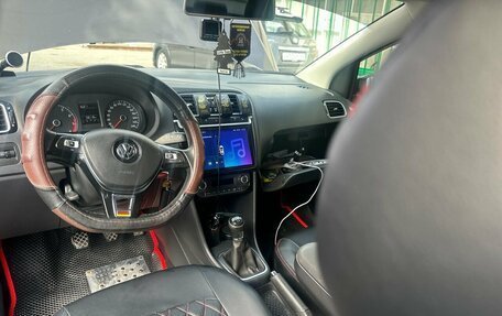 Volkswagen Polo VI (EU Market), 2017 год, 1 120 000 рублей, 5 фотография