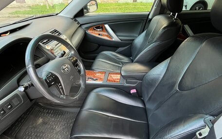 Toyota Camry, 2007 год, 1 250 000 рублей, 6 фотография