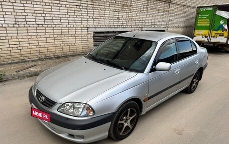 Toyota Avensis III рестайлинг, 2000 год, 295 000 рублей, 4 фотография