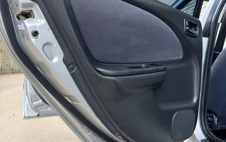Toyota Avensis III рестайлинг, 2000 год, 295 000 рублей, 11 фотография