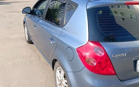 KIA cee'd I рестайлинг, 2008 год, 650 000 рублей, 4 фотография