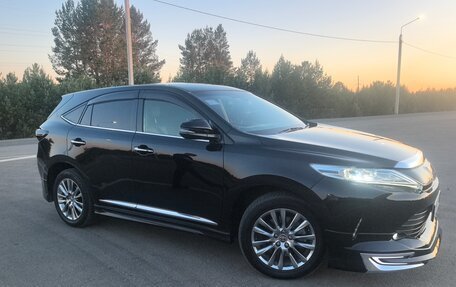 Toyota Harrier, 2019 год, 2 850 000 рублей, 2 фотография