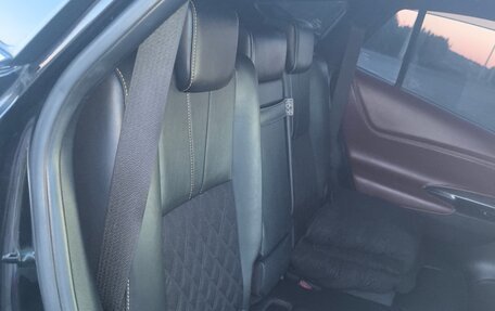 Toyota Harrier, 2019 год, 2 850 000 рублей, 9 фотография