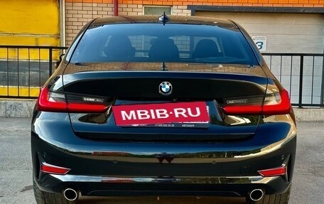 BMW 3 серия, 2019 год, 2 900 000 рублей, 8 фотография
