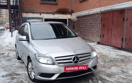 Mercedes-Benz B-Класс, 2013 год, 1 000 000 рублей, 8 фотография