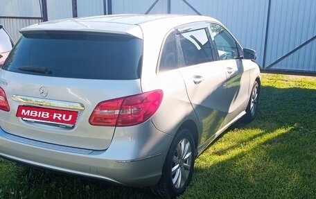 Mercedes-Benz B-Класс, 2013 год, 1 000 000 рублей, 14 фотография