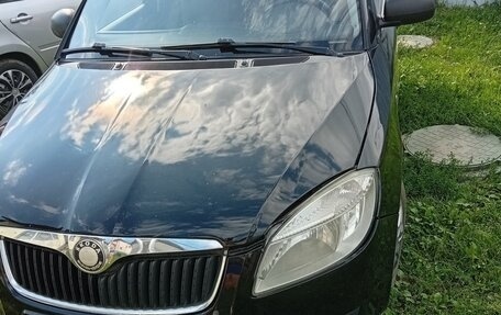 Skoda Fabia II, 2008 год, 495 000 рублей, 2 фотография