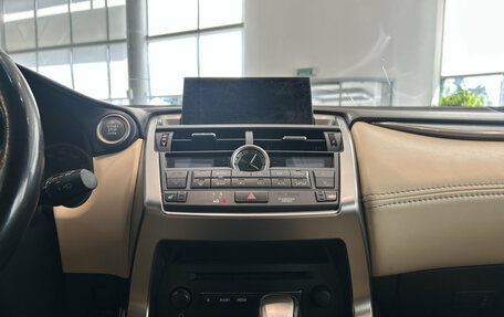 Lexus NX I, 2015 год, 2 775 000 рублей, 15 фотография