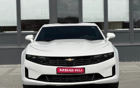 Chevrolet Camaro VI, 2019 год, 2 500 000 рублей, 5 фотография