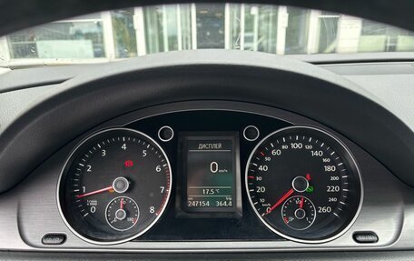 Volkswagen Passat B7, 2012 год, 1 100 000 рублей, 21 фотография