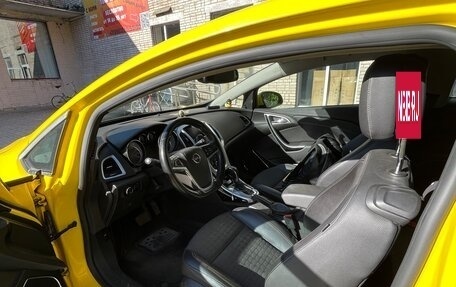 Opel Astra J, 2013 год, 850 000 рублей, 9 фотография