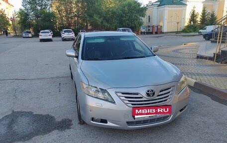 Toyota Camry, 2007 год, 1 050 000 рублей, 2 фотография
