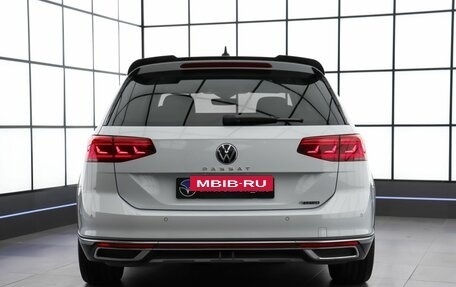 Volkswagen Passat B8 рестайлинг, 2022 год, 3 990 000 рублей, 5 фотография
