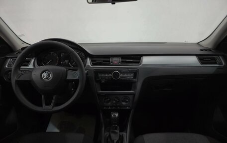 Skoda Rapid I, 2017 год, 1 085 000 рублей, 13 фотография