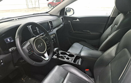 KIA Sportage IV рестайлинг, 2018 год, 2 520 000 рублей, 16 фотография