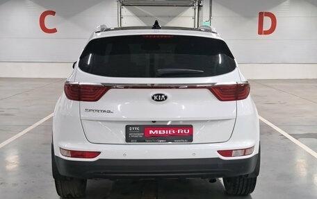 KIA Sportage IV рестайлинг, 2018 год, 2 520 000 рублей, 6 фотография