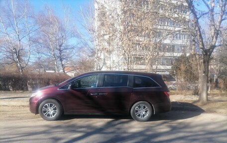 Honda Odyssey IV, 2011 год, 1 400 000 рублей, 1 фотография