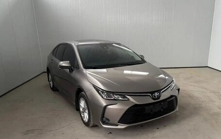 Toyota Corolla, 2022 год, 1 750 000 рублей, 3 фотография