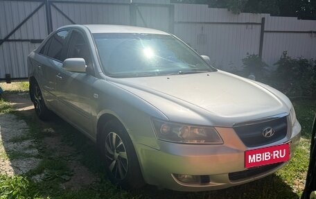 Hyundai Sonata VI, 2006 год, 520 000 рублей, 4 фотография