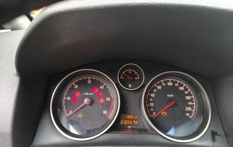 Opel Zafira B, 2009 год, 730 000 рублей, 13 фотография