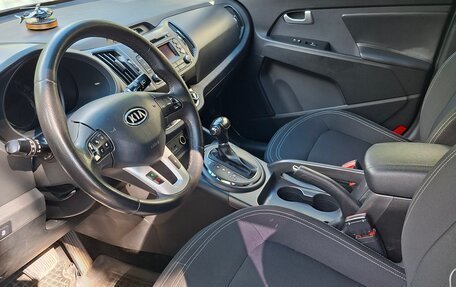 KIA Sportage III, 2011 год, 750 000 рублей, 8 фотография