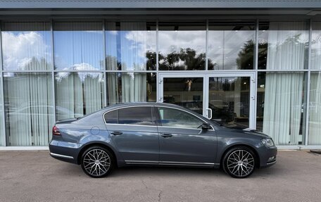 Volkswagen Passat B7, 2012 год, 1 020 000 рублей, 4 фотография
