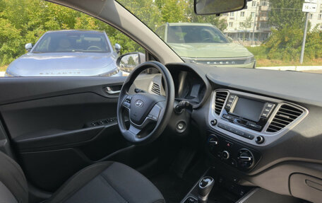 Hyundai Solaris II рестайлинг, 2020 год, 1 400 000 рублей, 10 фотография
