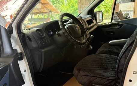 Opel Vivaro B, 2019 год, 2 250 000 рублей, 17 фотография