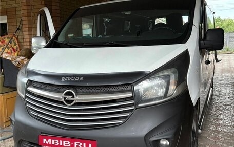 Opel Vivaro B, 2019 год, 2 250 000 рублей, 5 фотография