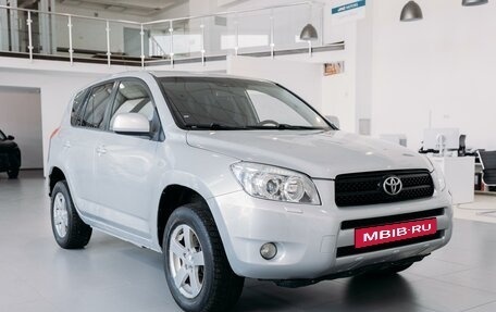 Toyota RAV4, 2007 год, 790 000 рублей, 3 фотография