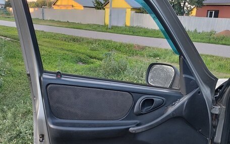 Chevrolet Niva I рестайлинг, 2007 год, 180 000 рублей, 17 фотография