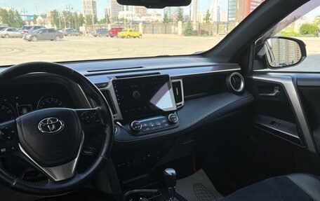 Toyota RAV4, 2016 год, 2 490 000 рублей, 25 фотография