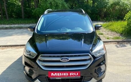 Ford Kuga III, 2017 год, 1 750 000 рублей, 2 фотография