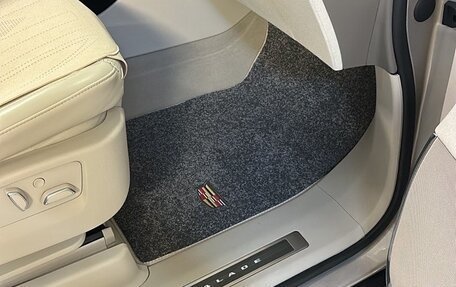Cadillac Escalade V, 2021 год, 10 500 000 рублей, 4 фотография