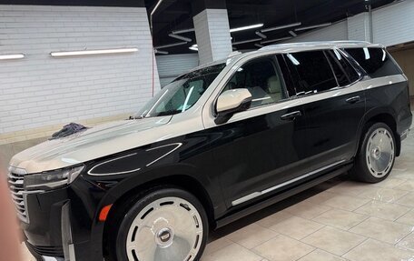 Cadillac Escalade V, 2021 год, 10 500 000 рублей, 18 фотография