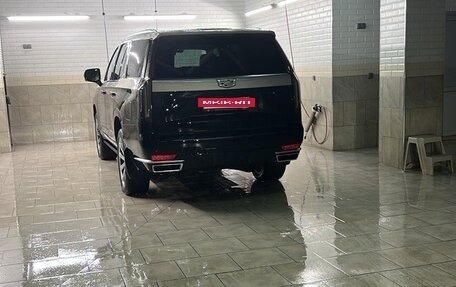Cadillac Escalade V, 2021 год, 10 500 000 рублей, 12 фотография