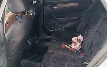 Hyundai Sonata VII, 2019 год, 2 000 000 рублей, 7 фотография