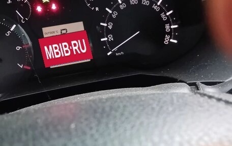 Toyota Land Cruiser Prado 150 рестайлинг 2, 2020 год, 6 500 000 рублей, 6 фотография