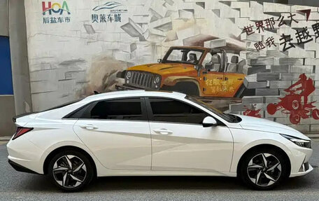 Hyundai Elantra, 2022 год, 1 370 004 рублей, 8 фотография